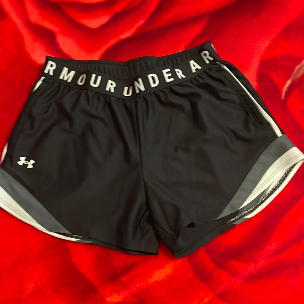 Athletic shorts